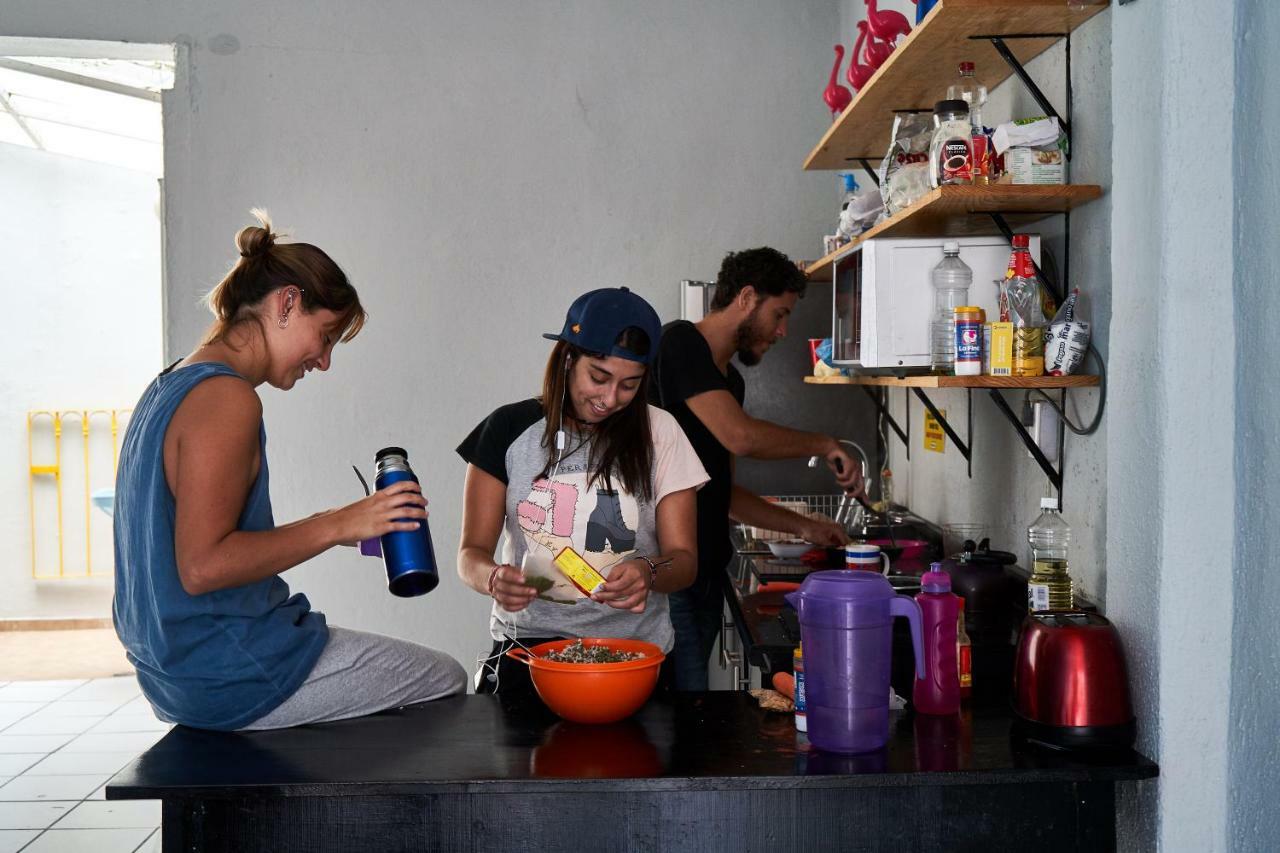 Hostal Americana Guadalajara Exteriér fotografie
