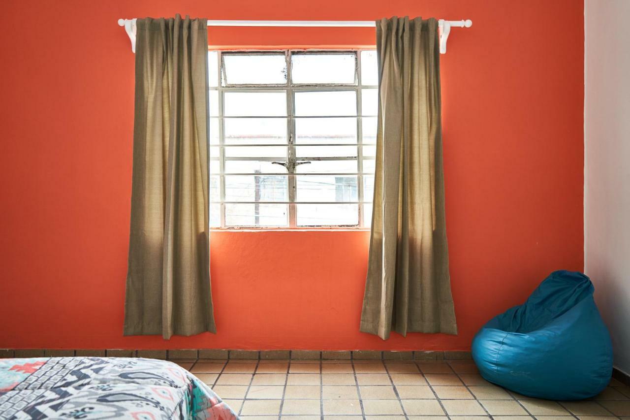 Hostal Americana Guadalajara Exteriér fotografie