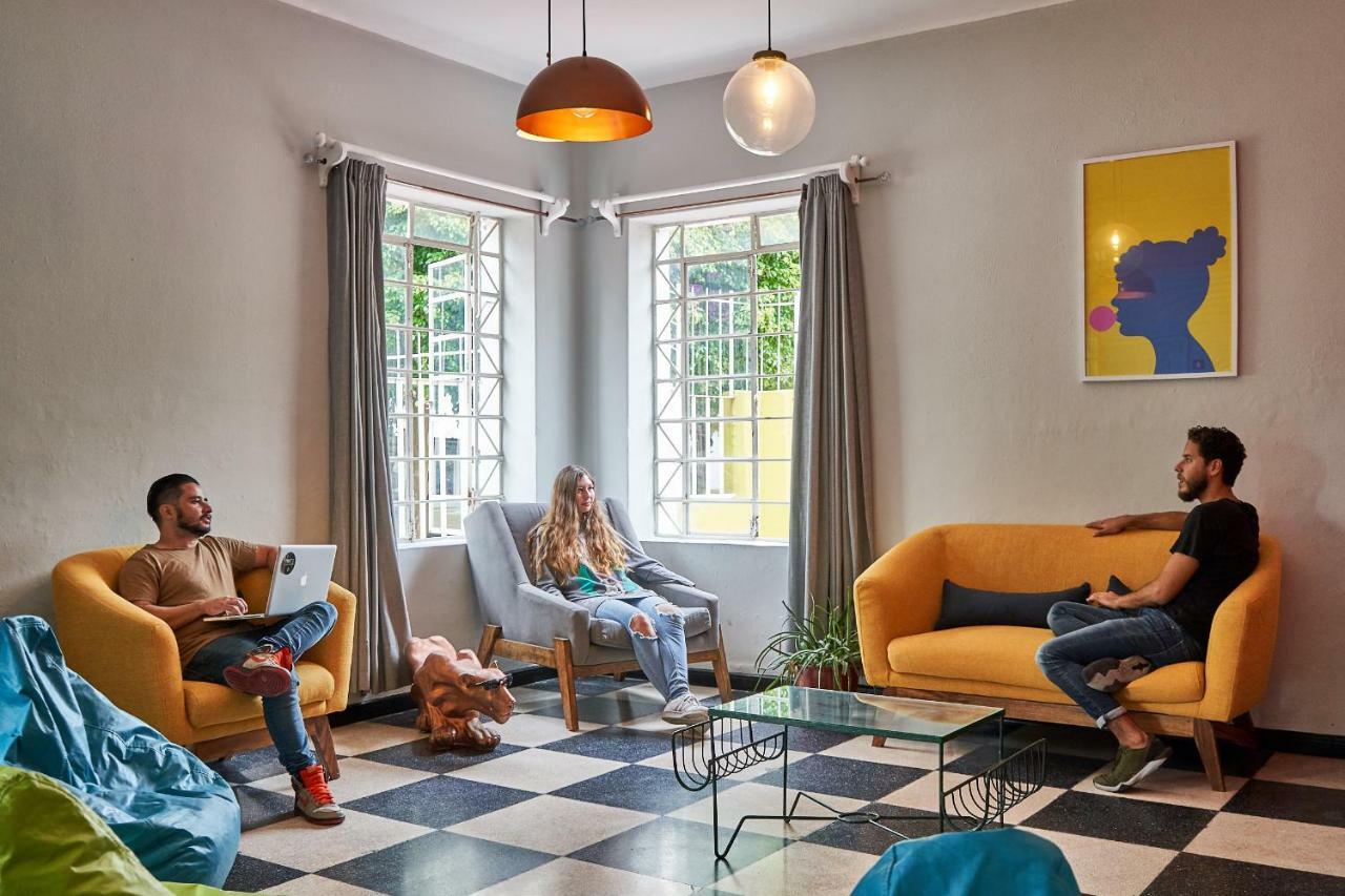 Hostal Americana Guadalajara Exteriér fotografie