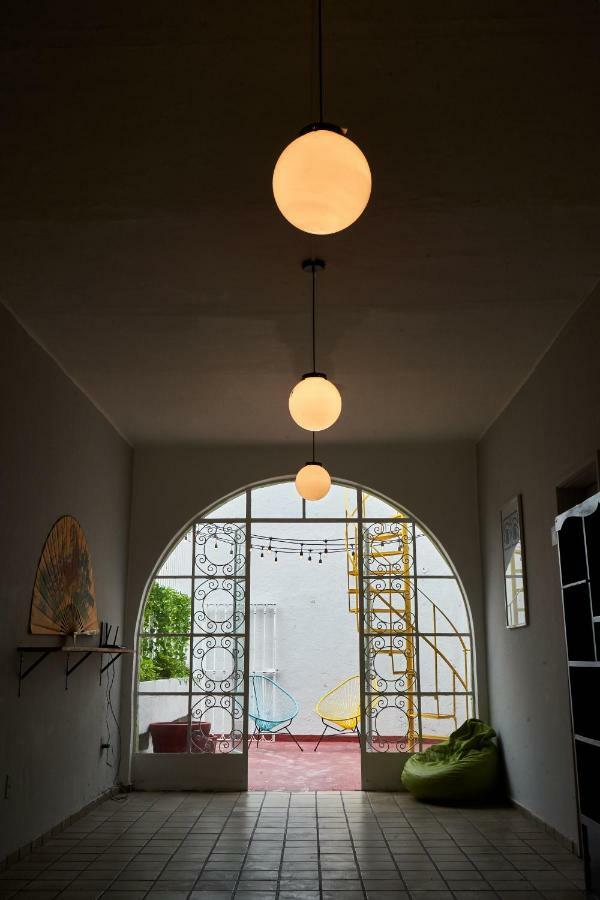 Hostal Americana Guadalajara Exteriér fotografie
