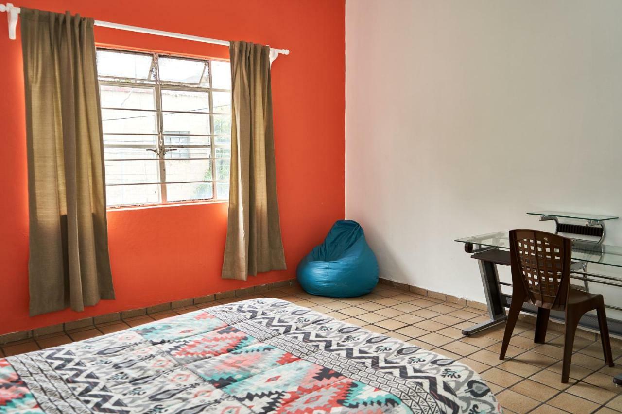 Hostal Americana Guadalajara Exteriér fotografie